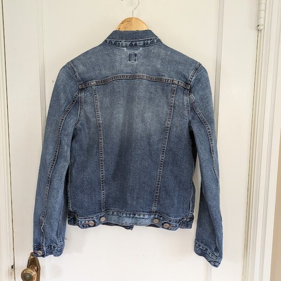 Classic Gap Denim Jean Jacket Medium Wash - Size Small - Picture 4 of 7